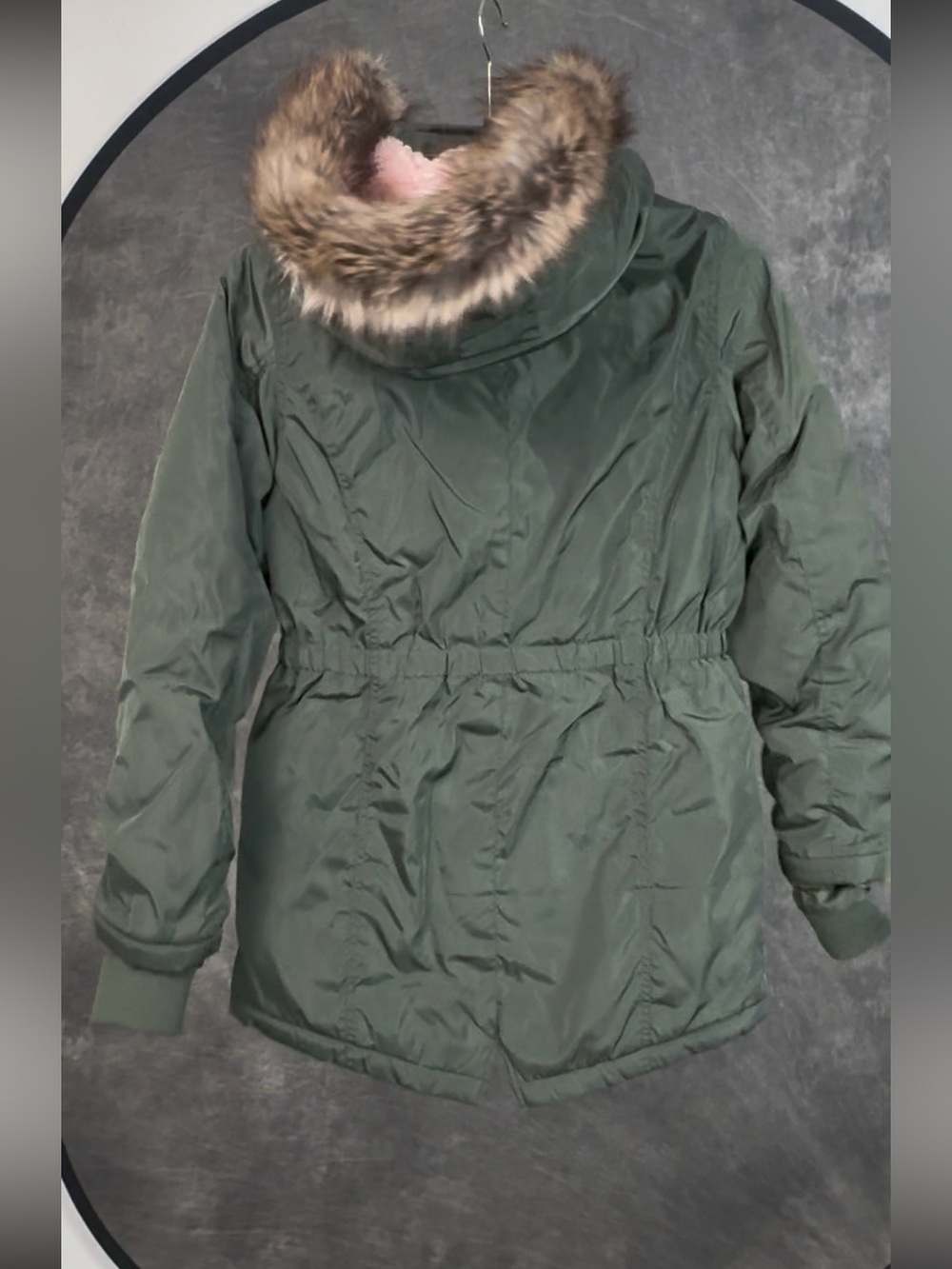 Member’s Mark Girls Parka Jacket 14/16 (L) | Olive Green Faux Fur Hood Coat - Picture 4 of 10